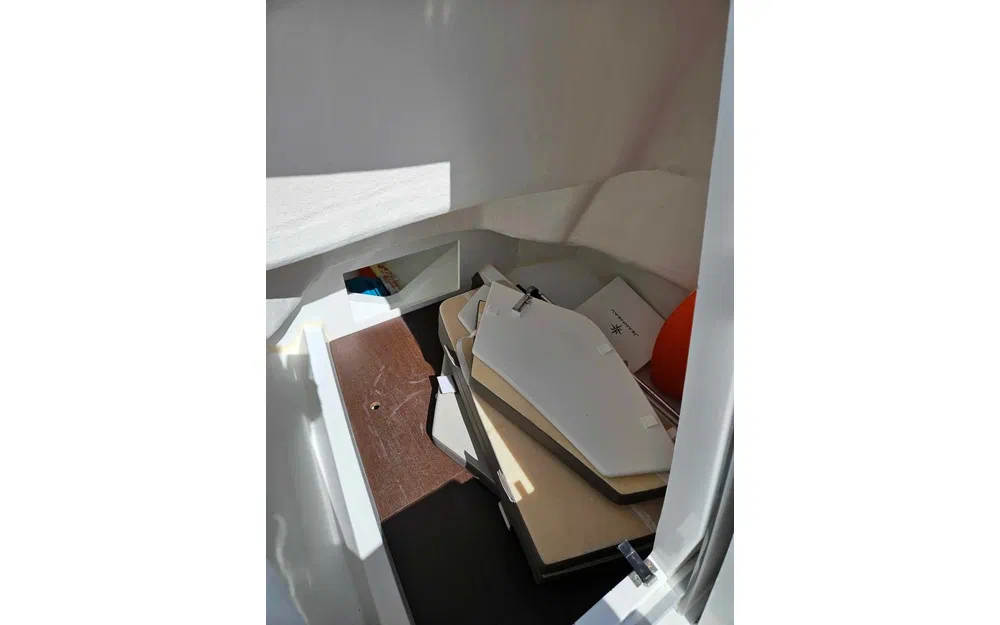 slider 12 Jeanneau Cap Camarat 6.5 CC