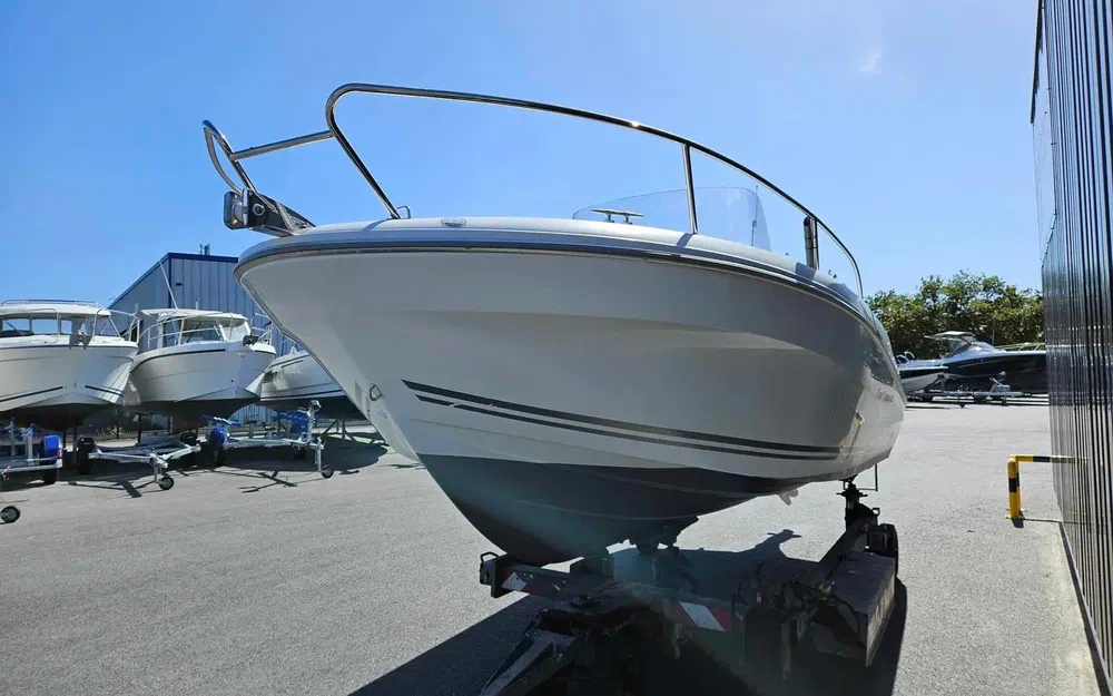 slider 3 Jeanneau Cap Camarat 6.5 CC