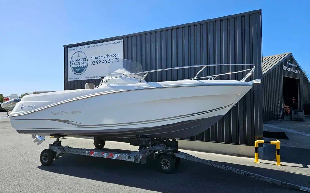 slider 4 Jeanneau Cap Camarat 6.5 CC