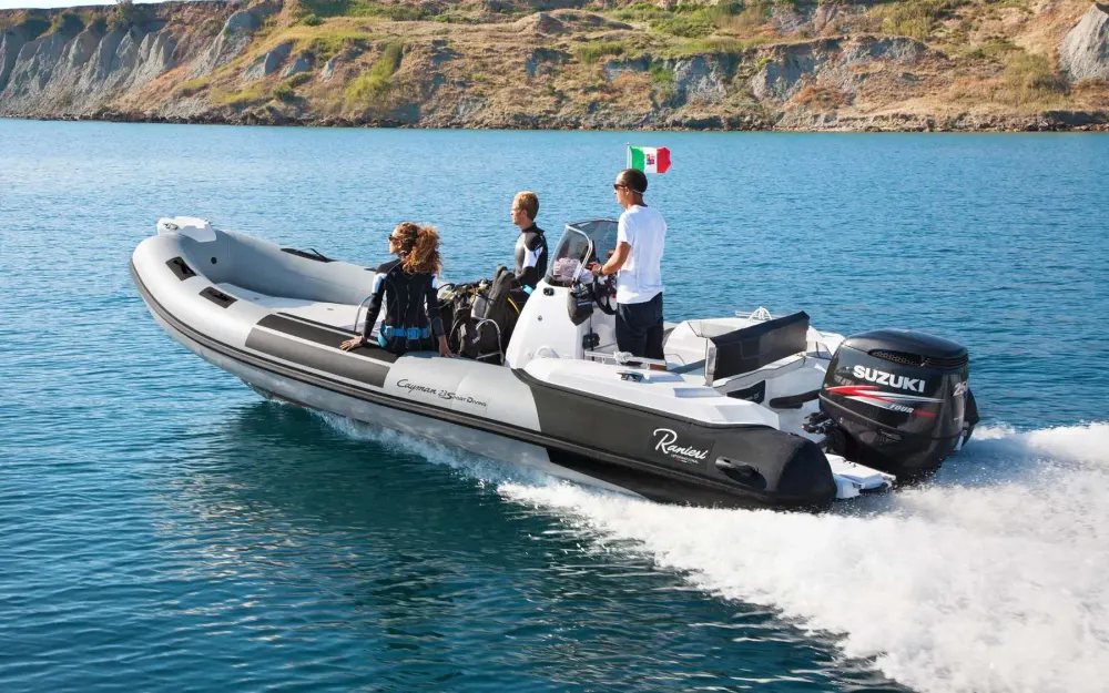 RanieriCayman 23 Sport Diving