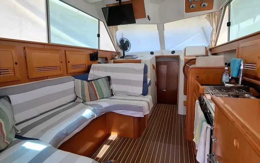 slider 17 Beneteau Antares 10.80 Fly