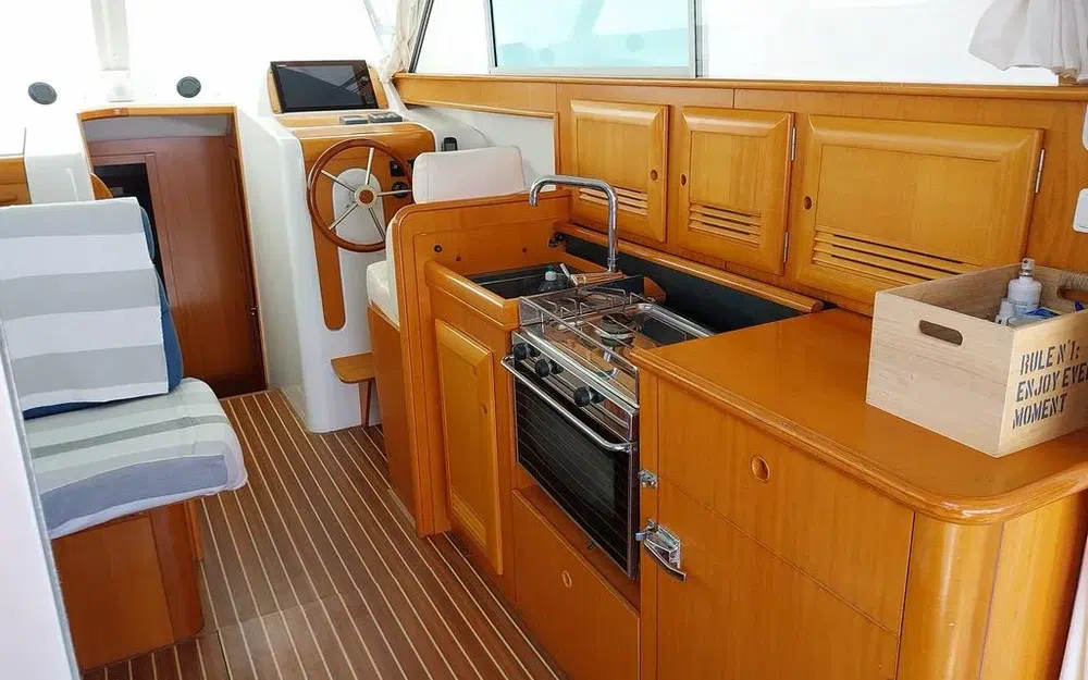 slider 25 Beneteau Antares 10.80 Fly