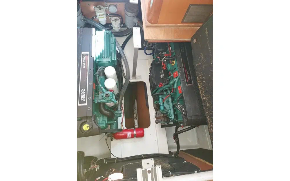 slider 48 Beneteau Antares 10.80 Fly