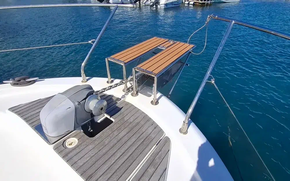 slider 13 Beneteau Antares 10.80 Fly