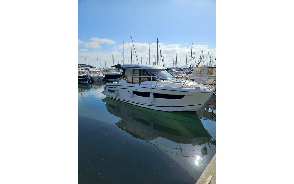 slider 43 Jeanneau Merry Fisher 1095