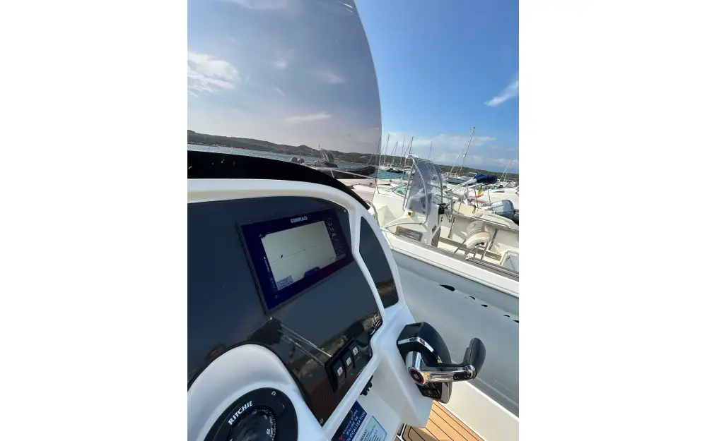 slider 40 Fanale Altore 900 Cabine