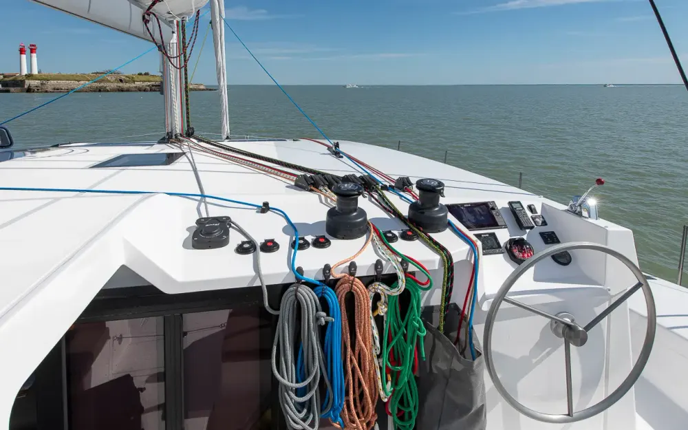 slider 37 Neel Trimarans Neel 47
