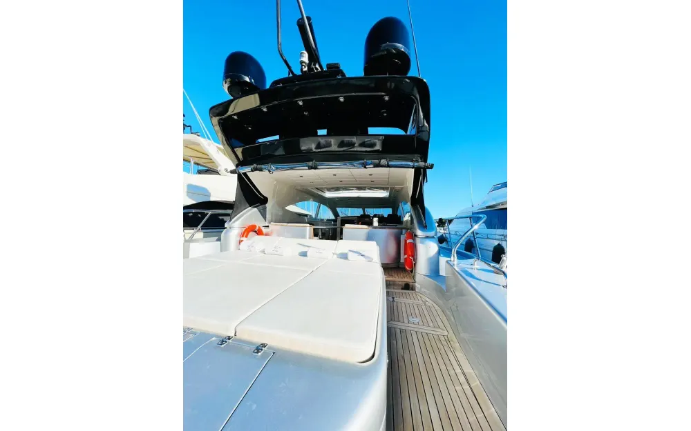slider 10 Mangusta  72 - null