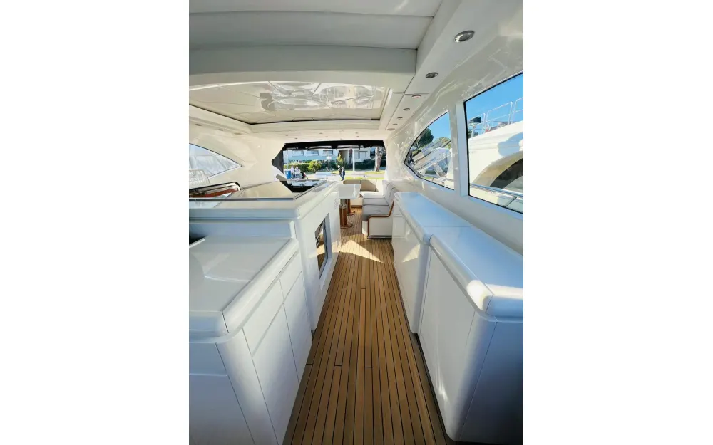 slider 14 Mangusta  72 - null