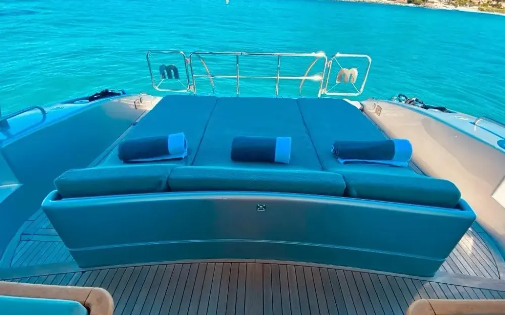 slider 4 Mangusta  72 - null