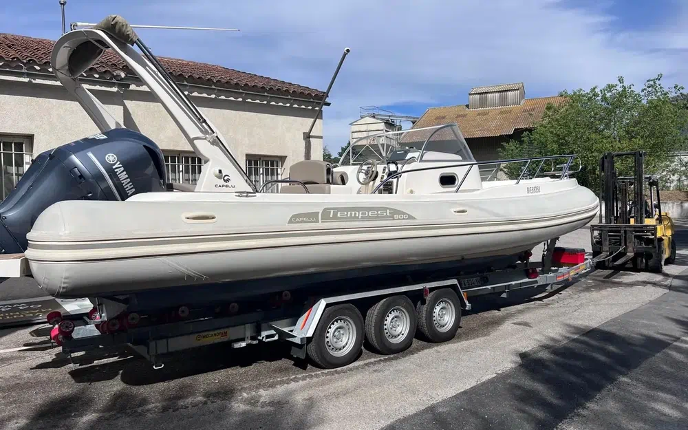 slider 17 Capelli Tempest 900