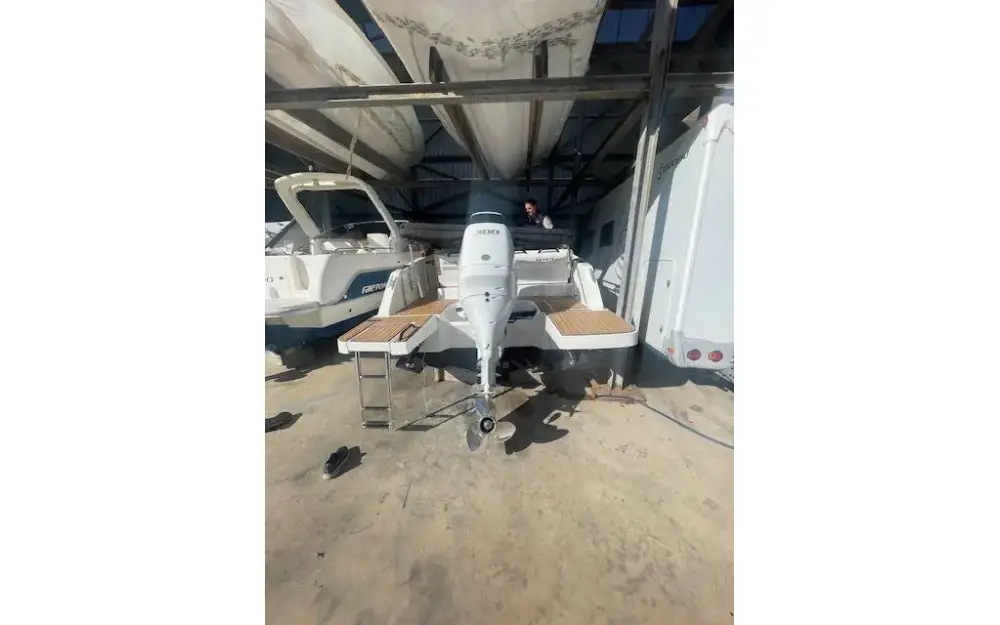 slider 2 Beneteau Flyer 8 SUNdeck V2