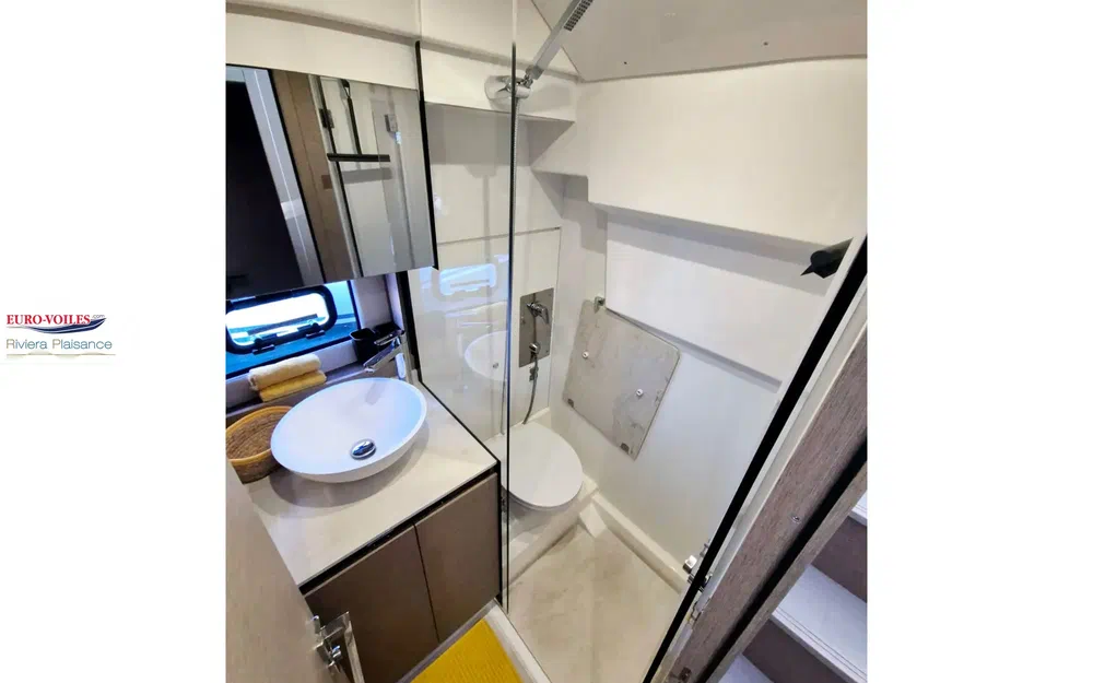 slider 19 Prestige Yachts 420 Fly