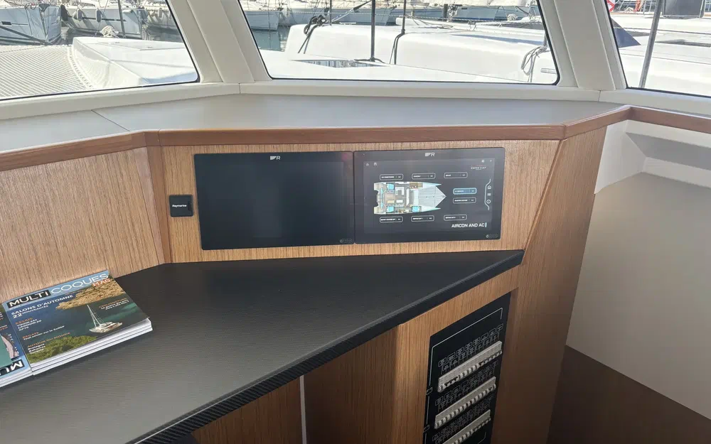 slider 23 Swiss Catamaran Swisscat 55