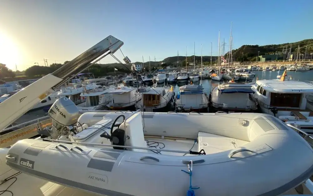 slider 20 Fountaine Pajot Queensland 55
