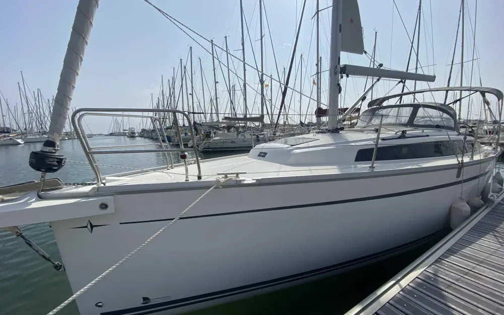 slider 0 Bavaria Cruiser 34