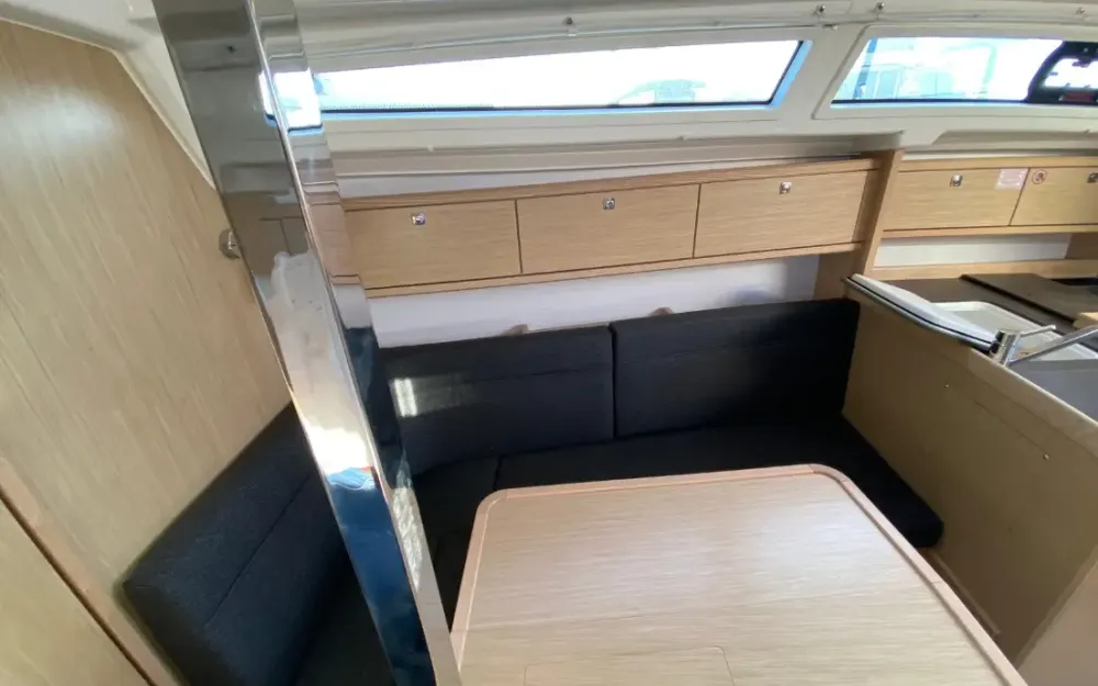 slider 11 Bavaria Cruiser 34