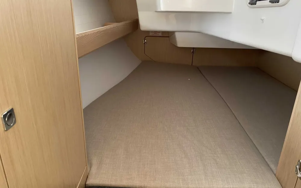 slider 18 Bavaria Cruiser 34