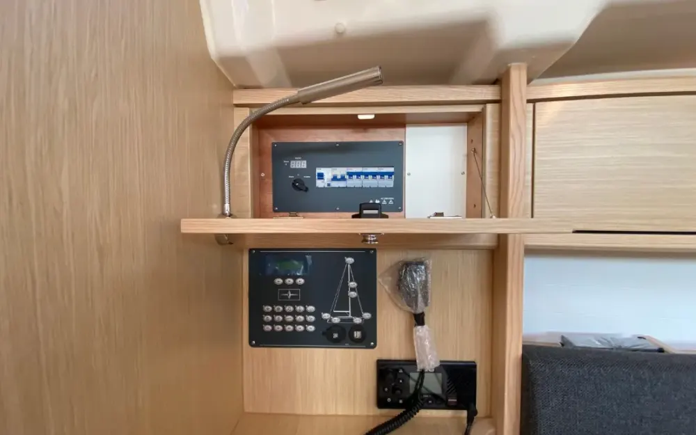 slider 6 Bavaria Cruiser 34