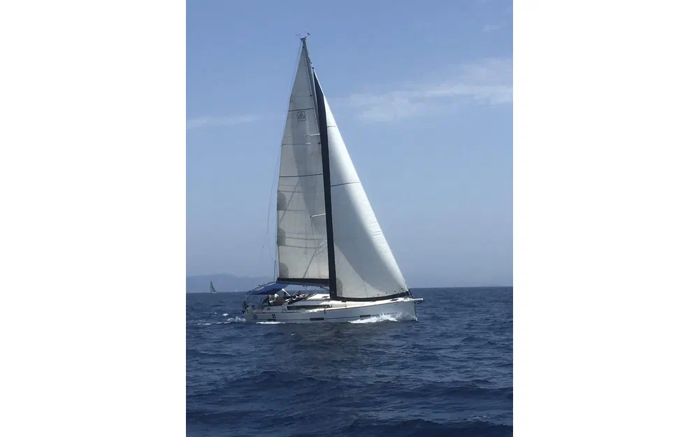 slider 0 Dufour 460 Grand Large