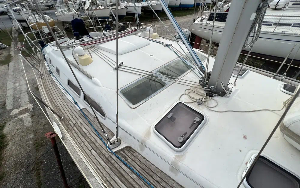 slider 15 Beneteau Oceanis 423