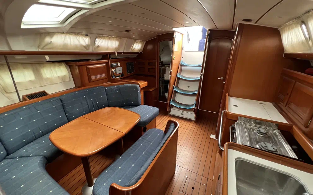 slider 17 Beneteau Oceanis 423