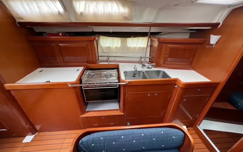 slider 19 Beneteau Oceanis 423 Clipper