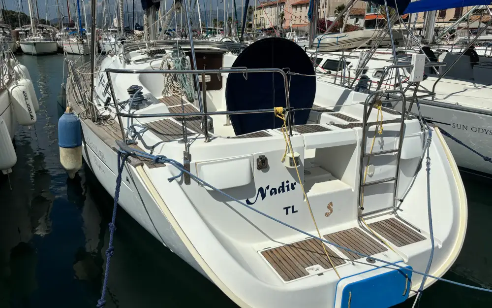 slider 1 Beneteau Oceanis 423 Clipper