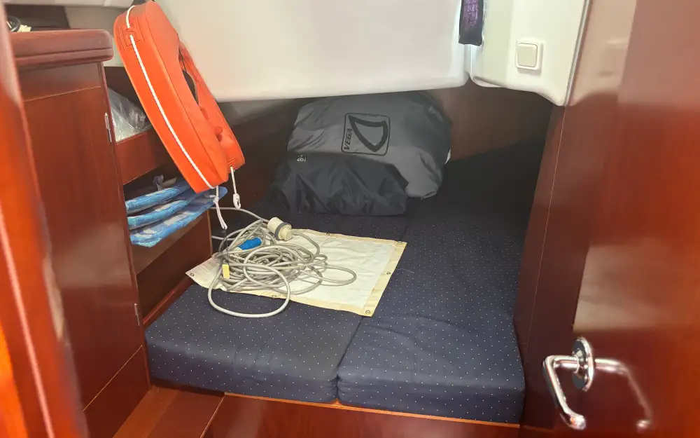slider 21 Beneteau Oceanis 423 Clipper