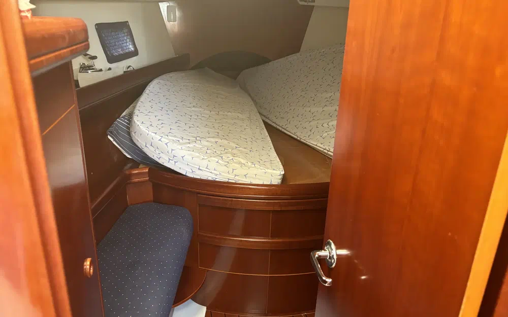 slider 23 Beneteau Oceanis 423