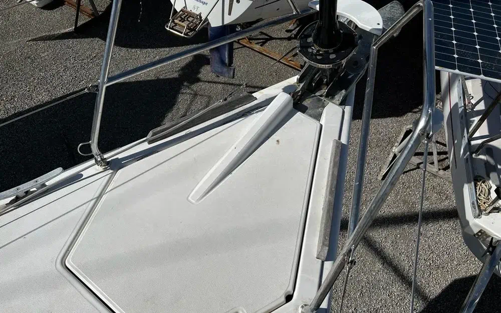 slider 18 Dufour 375