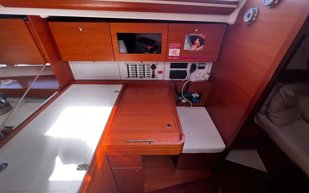 slider 25 Dufour 375