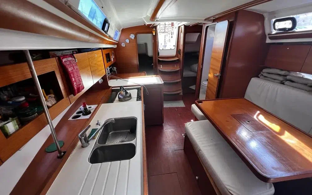 slider 28 Dufour 375