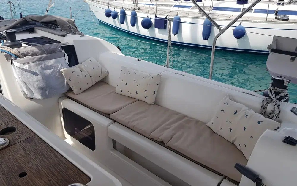 slider 10 Dufour 412