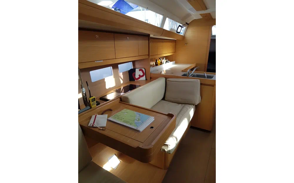 slider 23 Dufour 412