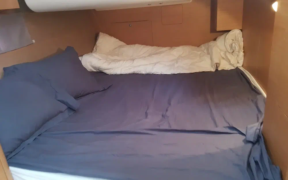 slider 32 Dufour 412