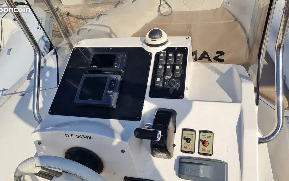 slider 4 Capelli Tempest 755