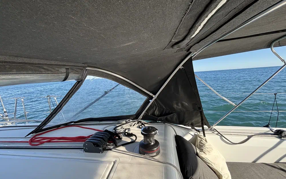 slider 26 Jeanneau Sun Odyssey 410