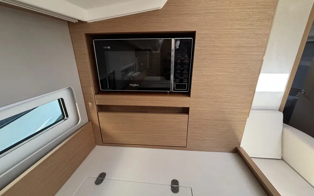 slider 42 Jeanneau Sun Odyssey 410