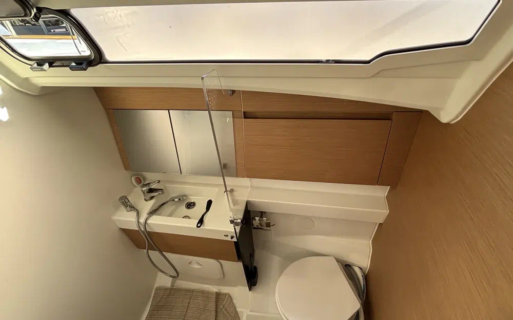 slider 48 Jeanneau Sun Odyssey 410