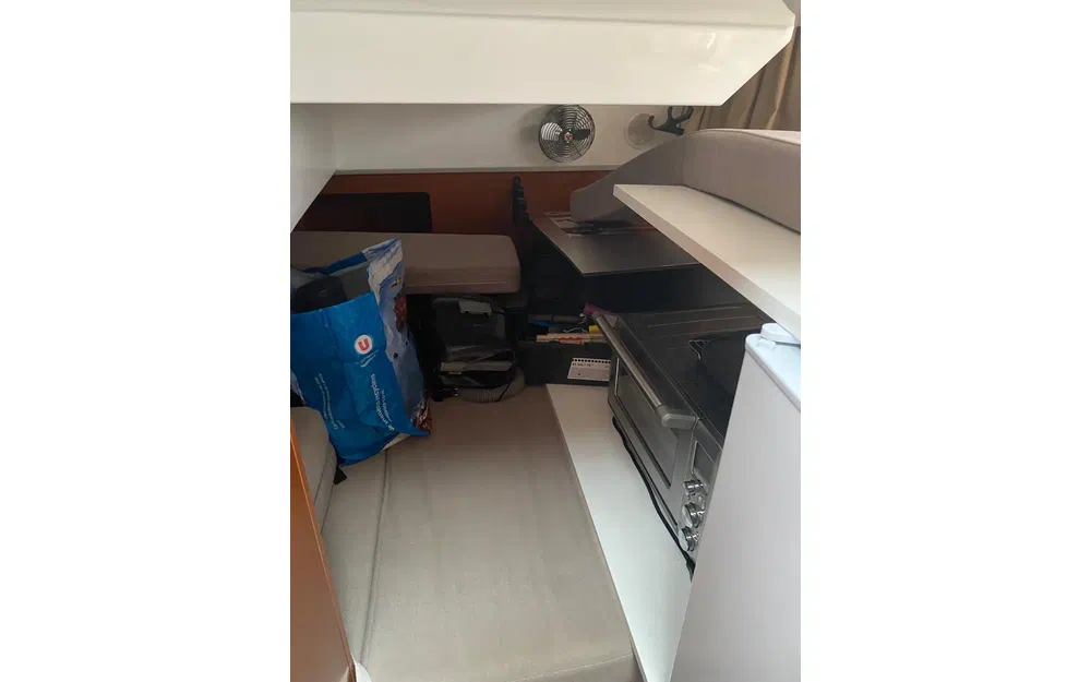 slider 8 Jeanneau Merry Fisher 895