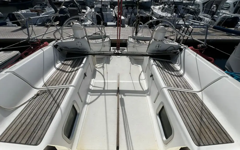 slider 8 Jeanneau Sun Fast 40.3