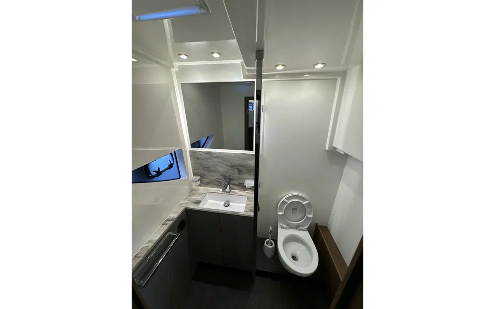 slider 23 Prestige Yachts M48