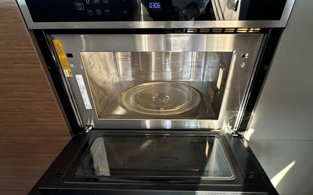 slider 30 Prestige Yachts M48