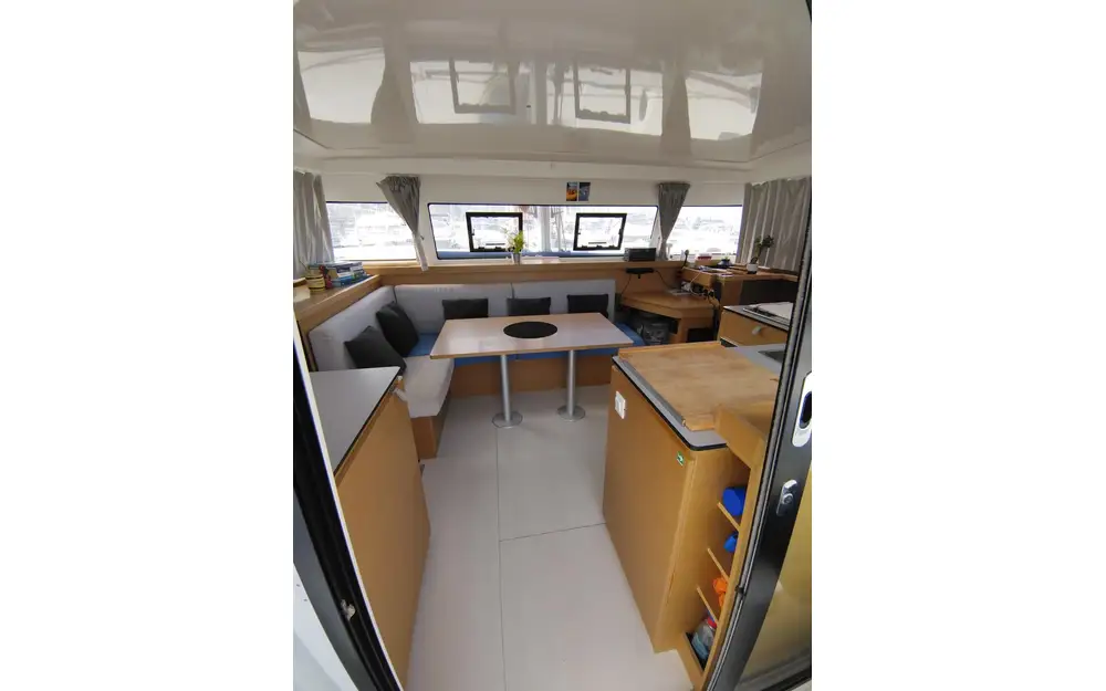 slider 6 Excess Catamarans Excess 11