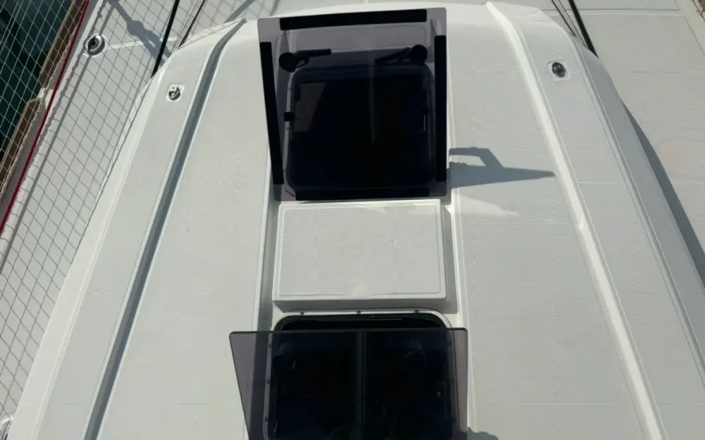 slider 19 Beneteau Oceanis 38.1
