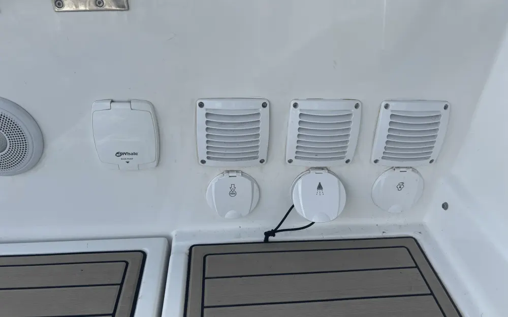 slider 25 Beneteau Oceanis 38.1