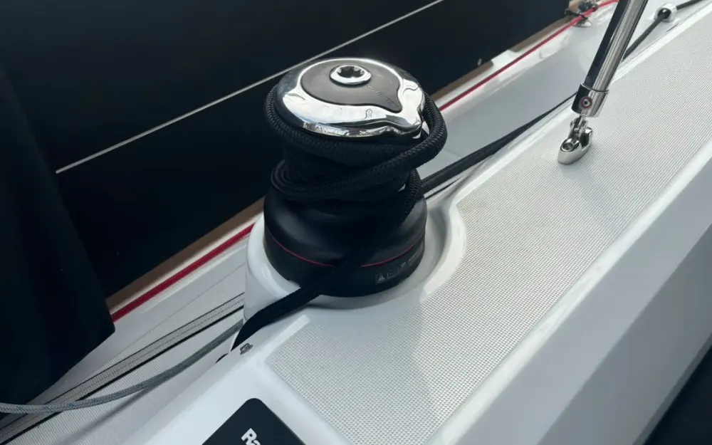 slider 27 Beneteau Oceanis 38.1