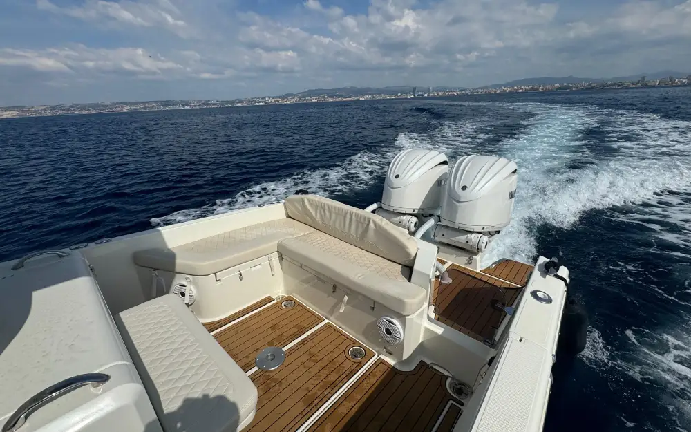 slider 8 White Shark  280 CC Evo