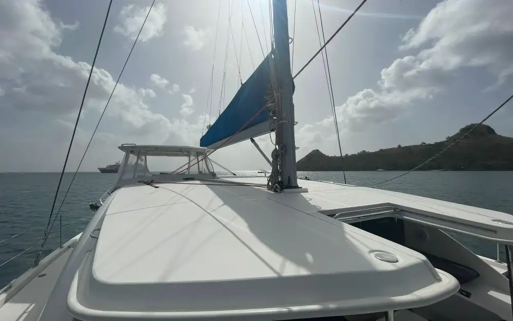 slider 11 Jeanneau Sun Odyssey 410